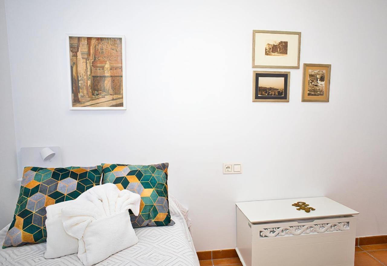Insight, Mirador San Nicolas, Parking Included Apartament