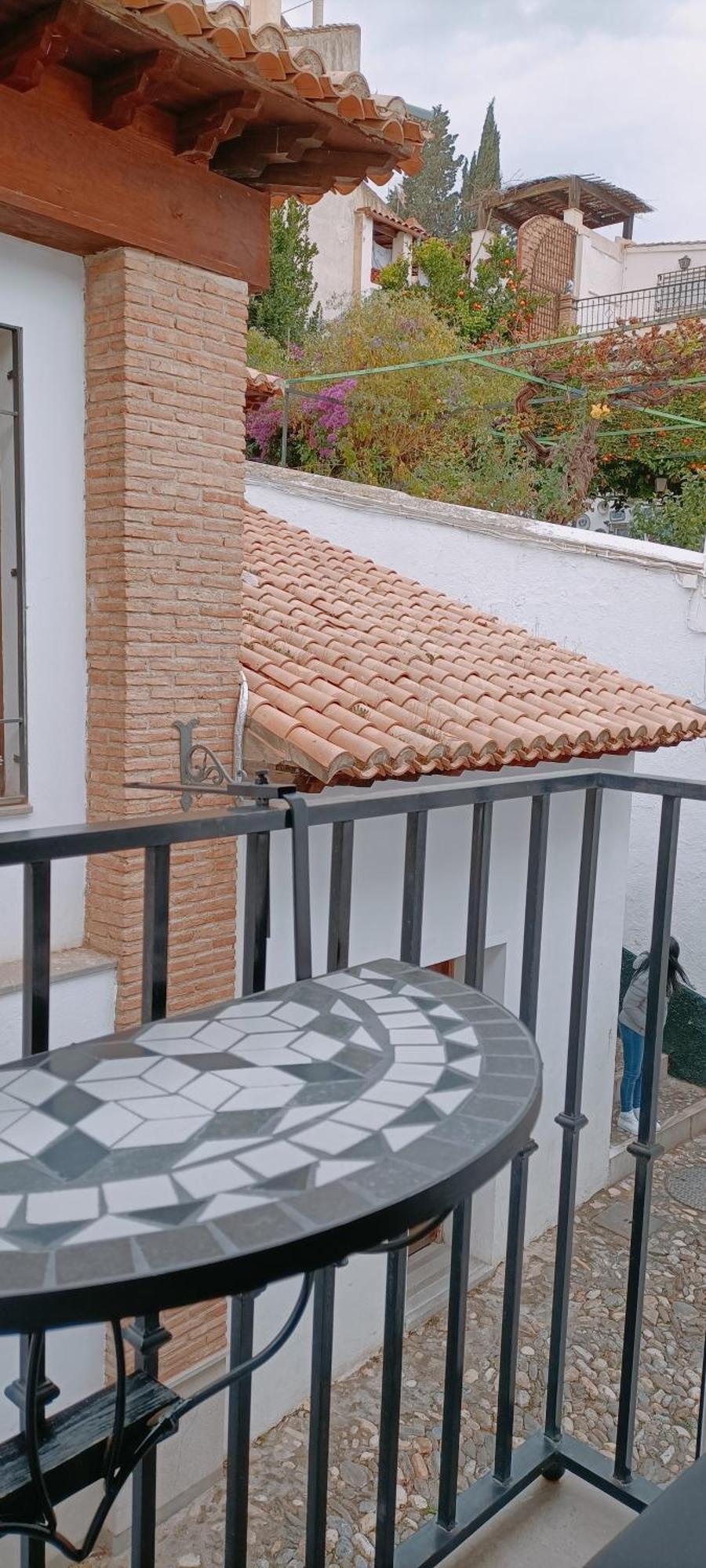 Insight, Mirador San Nicolas, Parking Included Apartament