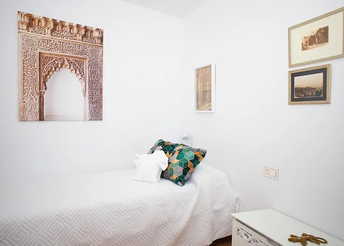 Granada Insight, Mirador San Nicolas, Parking Included